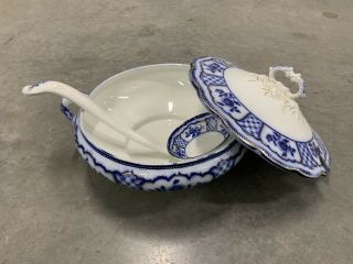 Antique Flow Blue Melbourne W.  H.  Gindley Tureen Complete Round - Circa 1880 - 1890
