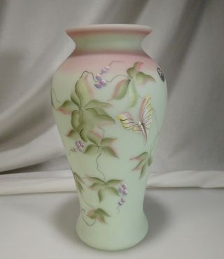 Fenton Lotus Mist Burmese Glass Handpainted Vase 2955 Vf - 57753