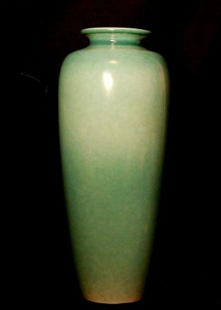 Early Vintage Winfield California Studio Art Pottery Vase Green Gloss 9 1/4 "
