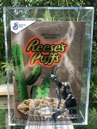 Travis Scott Reese’s Puffs Cereal Limited Edition Special Acrylic Case Display