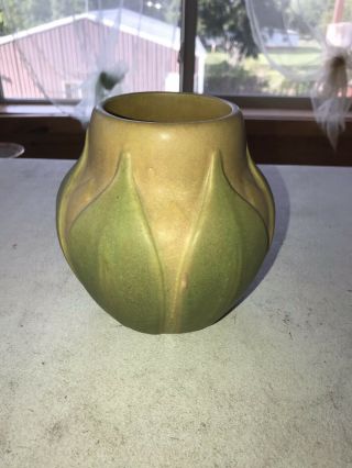 6 " Velmoss Roseville Arts & Crafts Vase