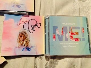 Taylor Swift Signed Lover Booklet & Me Single Cd