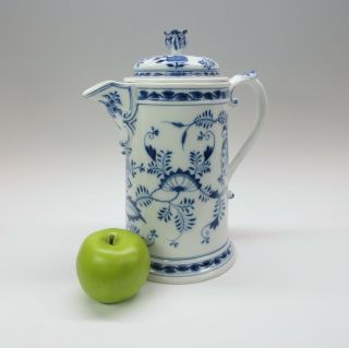 Huge Antique Meissen Porcelain Blue Onion Pattern Lidded Cider Pitcher