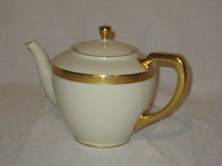 Lenox China Lowell Pattern Teapot/coffee Pot Gold Back Stamp