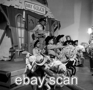 Annette Funicello And Mouseketeers Johnny Crawford 8x10 Photo 8