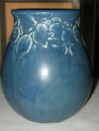 Rookwood Pottery Vase Matte Blue Embossed Rosehips 1922 4 3/8 "