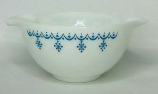 Vintage Pyrex CINDERELLA Nesting Bowls SNOWFLAKE BLUE GARLAND SET OF 4 8