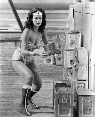 8x10 Print Lynda Carter Wonder Woman 1975 4865