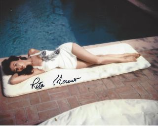 Rita Moreno Hand Signed Sexy Throwback 8x10 Photo Actress West Side Story