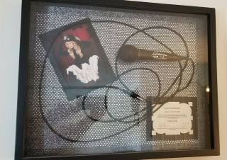 Stevie Nicks Shadow Box Autograped Microphone And Picture
