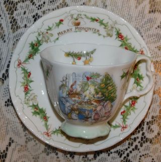 Brambly Hedge Royal Dolton Merry Midwinter Cup & Saucer Jill Becklin 1994