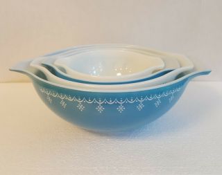4 Vintage Pyrex Snowflake Blue Garland Cinderella Mixing Bowls 441 - 444 Set Of 4