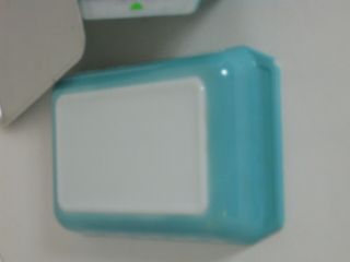 Pyrex Turquoise Blue Snowflake 548 - B 1.  25 Qt & 2 Qt Casserole 575 - B 2 lids 550MC 8
