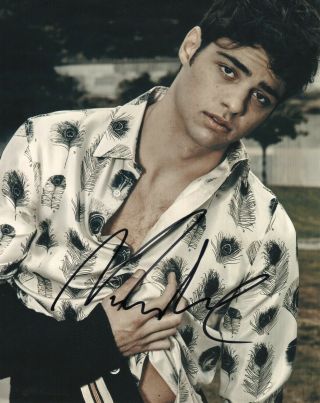 Noah Centineo To All The Boys Autographed Signed 8x10 Photo Mt110