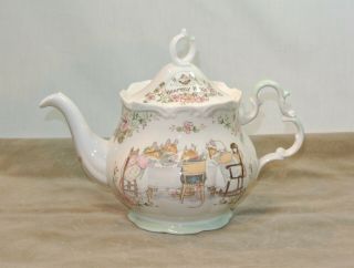 Royal Doulton Brambly Hedge Full Size Teapot English Porcelain