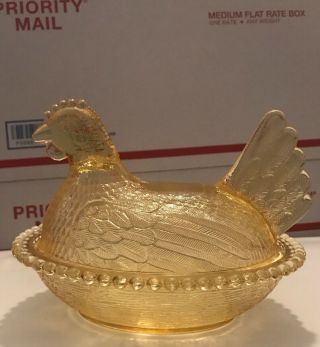 Indiana Glass Hen On Nest Yellow/topaz Scarce