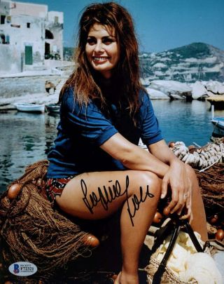 Sophia Loren Bas Beckett Autograph 8x10 Photo Hand Signed