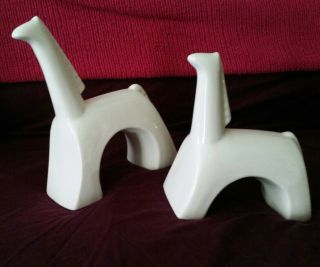 Pair Vintage Jaru Pottery Ceramic California White Horse Mcmodern Sculptures