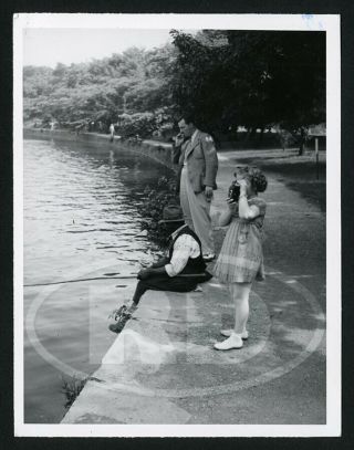 Vintage Scarce 4x5 Candid Photo - Shirley Temple At Potomac River In Dc 1938