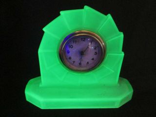 Bagley Art Deco Frosted Green Uranium Glass Wyndham Clock - &