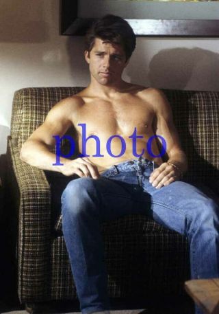 Dynasty 10634,  Maxwell Caulfield,  Barechested,  Shirtless,  The Colbys,  8x10 Photo
