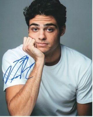 Noah Centineo To All The Boys Autographed Signed 8x10 Photo Mt105