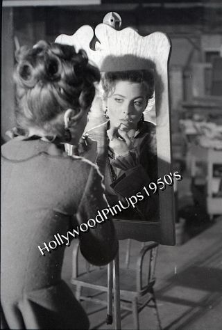 1959 Day Of The Outlaw Tina Louise 35mm B/w Negs Strip 5 Images On Set