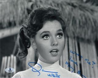 Dawn Wells Signed Autographed 8x10 Photo Mary Ann Gilligan 