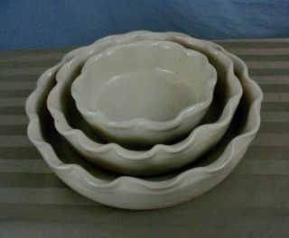 3pc.  Bybee Pottery Kentucky Bakeware Nesting Bowl Pie Pan Set