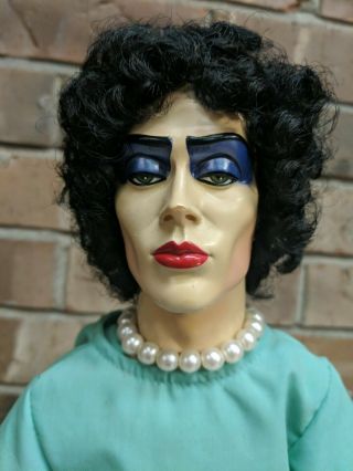 Dr.  Frank n Furter doll Spencer ' s Exclusive The Rocky Horror 25th Anniversary 3