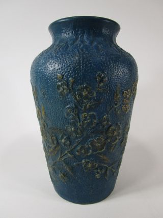 Vintage Red Wing union stoneware blue flowers vase 3