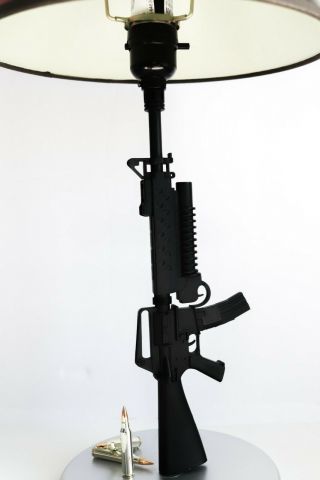 SCARFACE SAY HELLO TO MY LITTLE FRIEND TONY MONTANA M - 16 MACHINE GUN LAMP 3