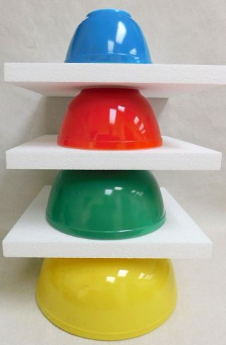 Vintage Set 4 Pyrex Nesting Mixing Bowls Primary Colors 404 403 402 401