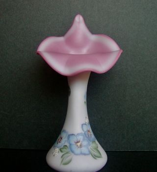 Fenton Burmese Glass Jack In The Pulpit 10 1/2 " Vase Hand Painted Artist Signed