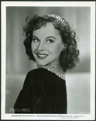 Paulette Goddard Vintage 1940 Paramount Pictures Portrait Photo