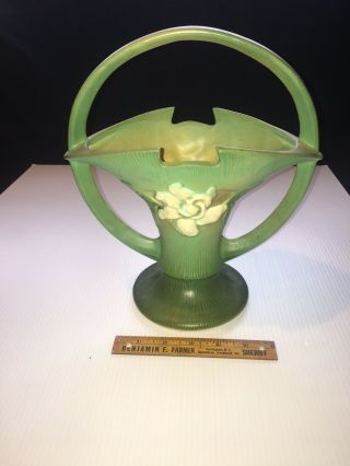 Great Vintage Roseville Gardenia Handled Basket Vase 10 "