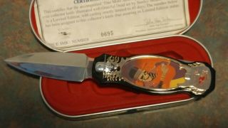 Vintage Stanley Mouse Collector Knife With Metal Case and 5