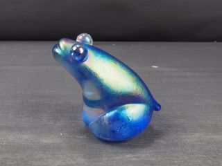 John Ditchfield Glasform 3 1/4 " Blue Iridescent Frog