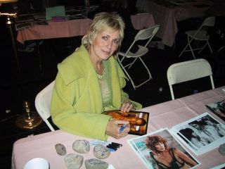 JOANNA CASSIDY Zhora from Blade Runner 8 x 10 autograph w signing photo 2