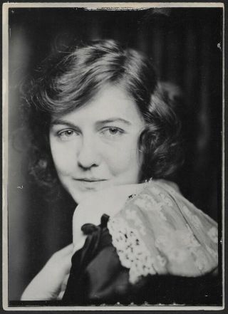 Vintage 1925 Silent Star Dorothy Gish Charles Sheldon Photograph Photoplay Cover