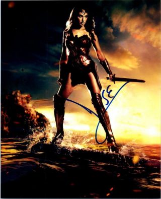 Gal Gadot Autographed 8x10 Photo Signed Picture Pic,