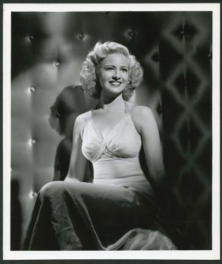 Marilyn Maxwell Vintage 1944 Stunning Mgm Portrait Photo