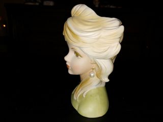 Rare vintage Ladies Head Vase Teen w Sideswept Hair Inarco 7 