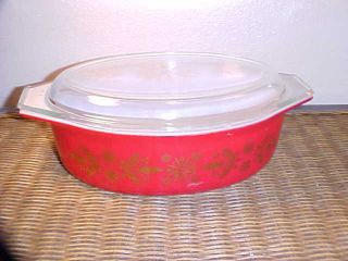 Vintage Pyrex Golden Poinsettia 045 Oval Casserole Dish With Lid Red & Gold