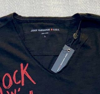 NWT John Varvatos Mens Rock N Roll Will Never Die Graphic Black V - Neck T - Shirt L 3