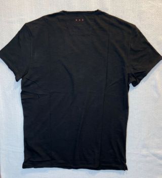 NWT John Varvatos Mens Rock N Roll Will Never Die Graphic Black V - Neck T - Shirt L 7