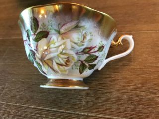 VTG Royal Albert Gilt and Roses Bone China/Tea Cup And Saucer/Eng. 5