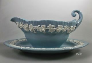 Wedgwood Queensware Cream On Lavender Shell Gravy Boat And Underplate - - Perfect