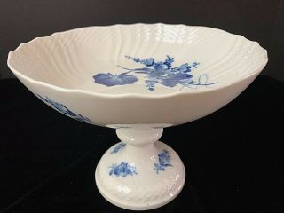 Rare Royal Copenhagen Footed Bowl Braided Blue Flowers Bone China 6x8.  5 "