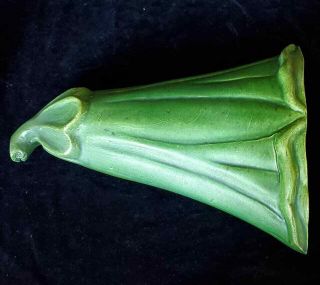 Cambridge Pottery Large Matte Green Wall Pocket Vase Arts & Crafts Early CP Mark 3